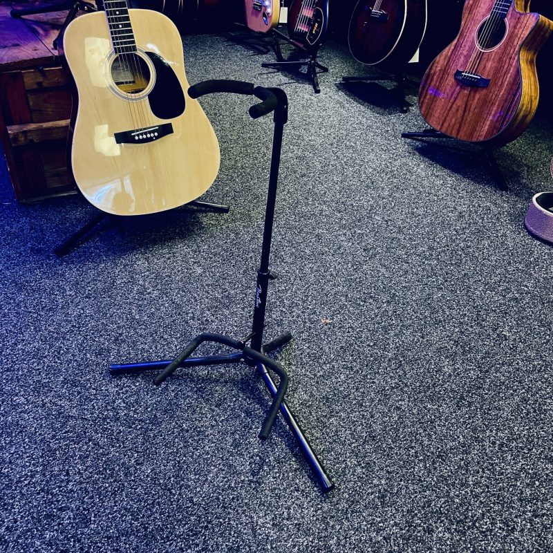 Guitar Stand Front