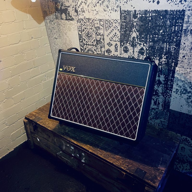 VOX Cabinet